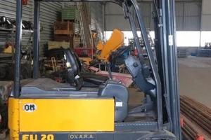 Carrello elevatore elettrico OM EU20
