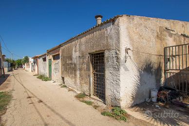 Capannone Industriale - Siracusa