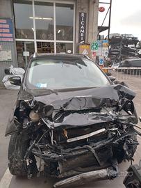 FORD KUGA VIGNALE 2.0 D - ANNO 2018 - PER RICAMBI