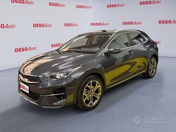 Kia Xceed 1.6 CRDI HIGH TECH HYBRID 136 HP UN...
