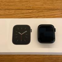 Apple Watch 6 - 40 mm