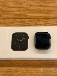 Apple Watch 6 - 40 mm