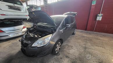 OPEL MERIVA RICAMBI USATI GARANTITI