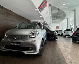 Smart ForTwo 70 1.0 twinamic Superpassion-NAVI-LED