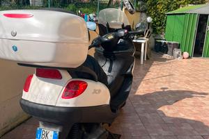 scooter Piaggio X9 evolution 250