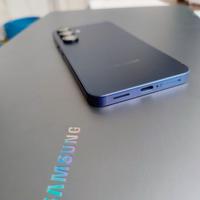 SAMSUNG S25  12GB / 256 GB acquistato Dicembre 25