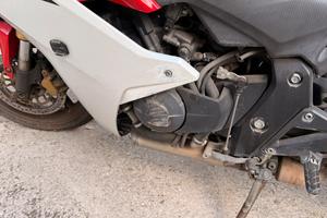 Honda CBR600F 2011