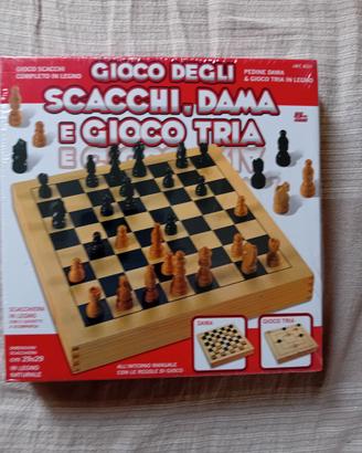 Gioco degli scacchi, dama e tris