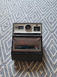 Macchina fotografica istantanea Kodak ek100 mi