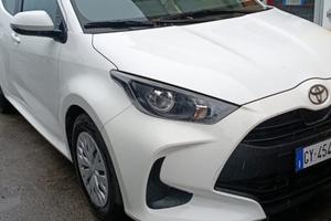 Toyota Yaris 1.5 Hybrid 5 porte Active