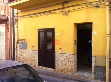 Villabate-piano terra ristrutturato-cod.880