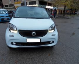 Smart ForFour 70 1.0 Youngster