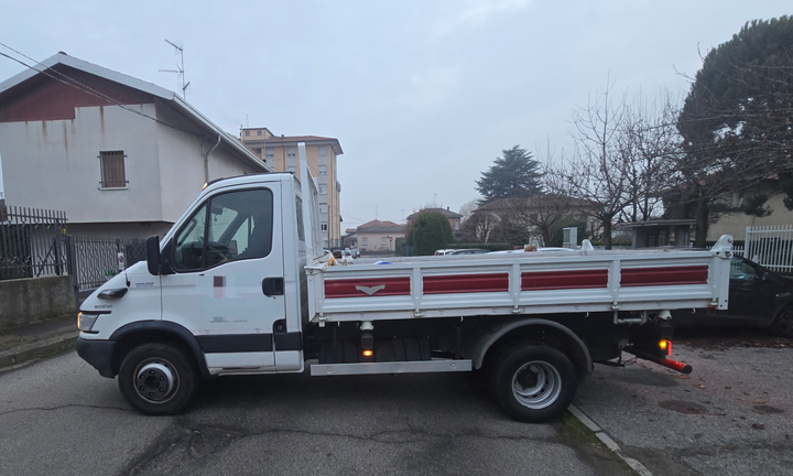 Hai un furgone o un camion da vendere? Contattami