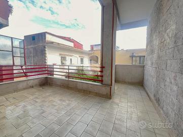 3 locali a casalnuovo di napoli