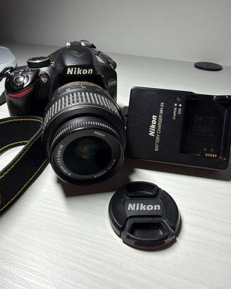 Nikon D3200 Reflex + obiettivo 18-55mm fotocamera