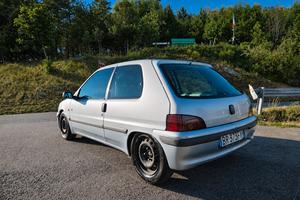 Peugeot 106 1.6 8v rallye