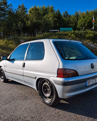 Peugeot 106 1.6 8v rallye