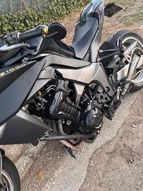 Z 1000