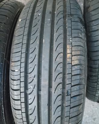 4 gomme estive buoni 165/60 R14 