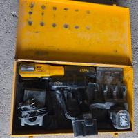pressatrice rems a batteria