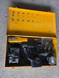 pressatrice rems a batteria