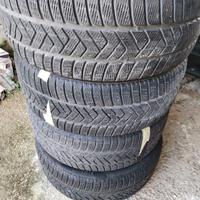 pneumatici Pirelli Scorpion Winter 254/45 20