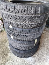 pneumatici Pirelli Scorpion Winter 254/45 20