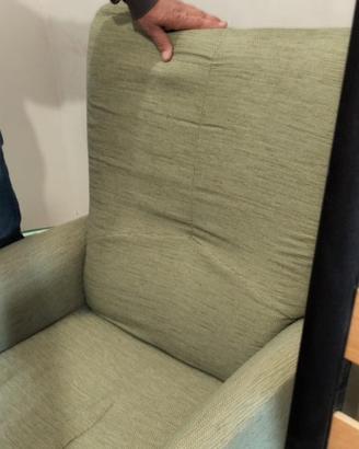 Poltrona relax con schienale reclinabile
