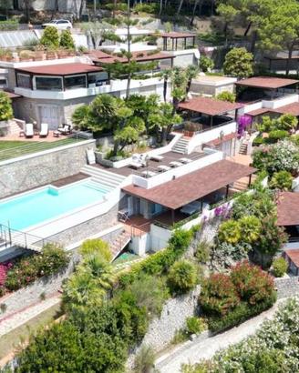 Villa di 250 m² con 5 locali a Campo nell'Elba