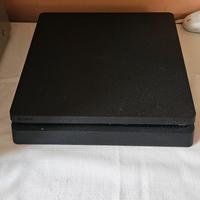 ps4 con 2 joypad + 4 giochi