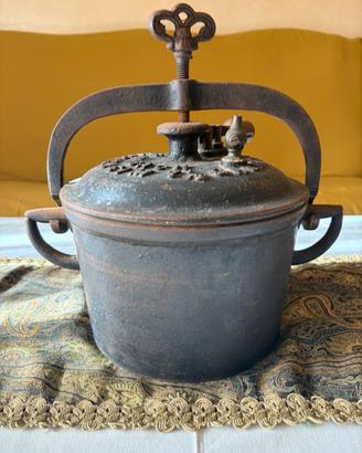 Pentola in Ghisa vintage