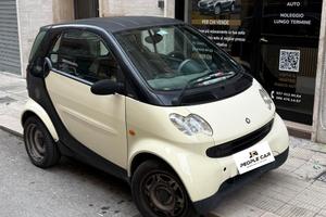 Smart ForTwo 700 coupé pure (45 kW)