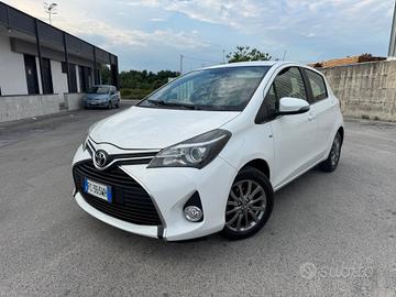 Toyota Yaris 1.0 5 porte Lounge