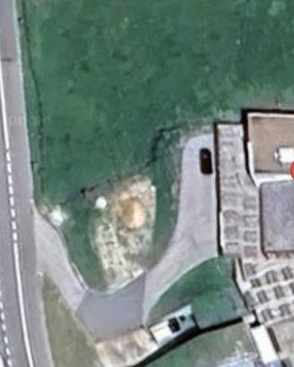 Immobile in asta di 1105 m² con 3 locali e box aut