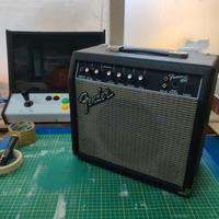 Fender Amplificatore chitarra 15w