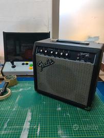 Fender Amplificatore chitarra 15w