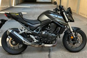 Honda Hornet 750