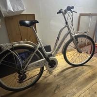 Bicicletta donna / bambina , ruote 24