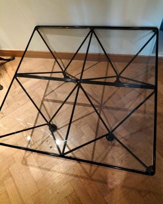 Tavolino stile Paolo Piva. Design Iconico Anni '80