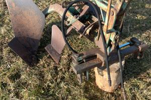 Aratro monovomere lago