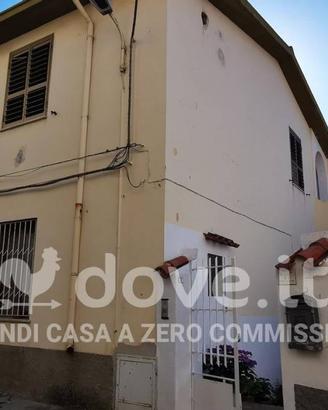 Appartamento di 120 m² con 3 locali a Oliena