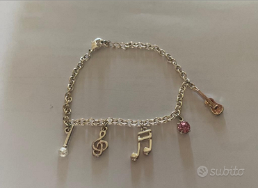 Bracciale con pendenti