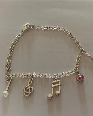 Bracciale con pendenti