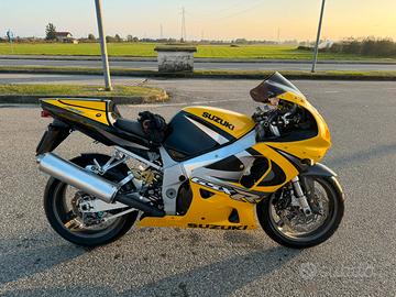 Suzuki GSXR 750