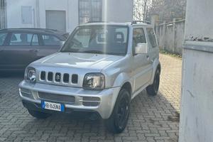 SUZUKI Jimny 1.3i 16V cat 4WD JX