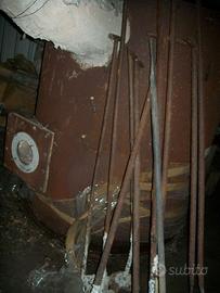 Forno a crogiolo per fonderia crogiolo mai usato..