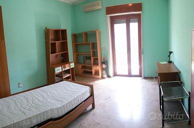 Stanza singola zona cittadella, casa confortevole