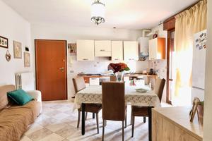 2 LOCALI A REGGIO NELL'EMILIA