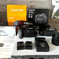 Panasonic G81 + lumix 25mm  F1.7+ battery grip+ ac