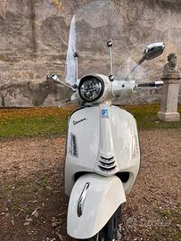 Vespa Gts 300 2023